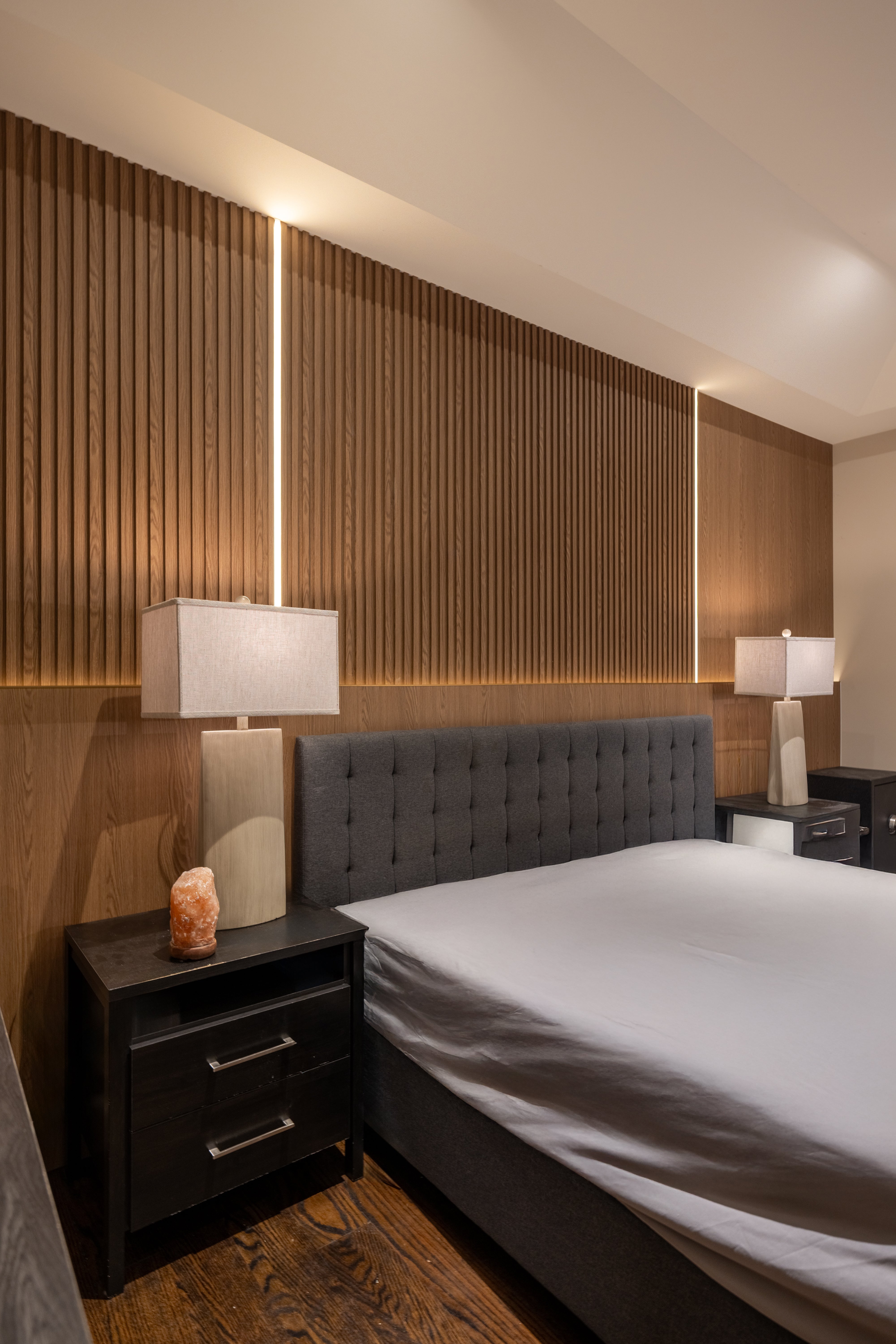 Bedroom Feature Wall In Etobicoke
