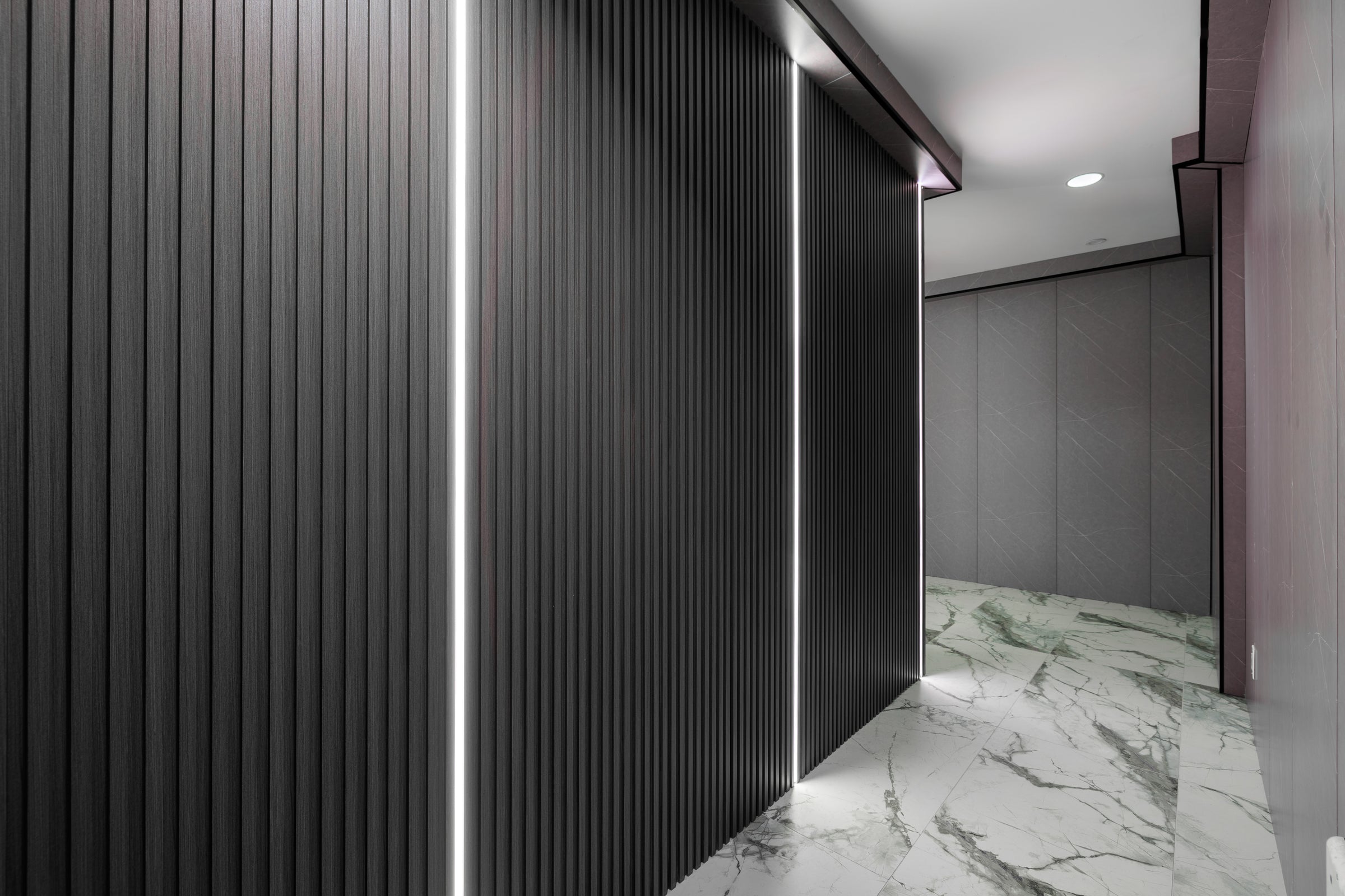 Hotel Washroom & Corridor Wall Panels in Vaughan - Vaughan, Ontario - RichVaugh Wall Panel