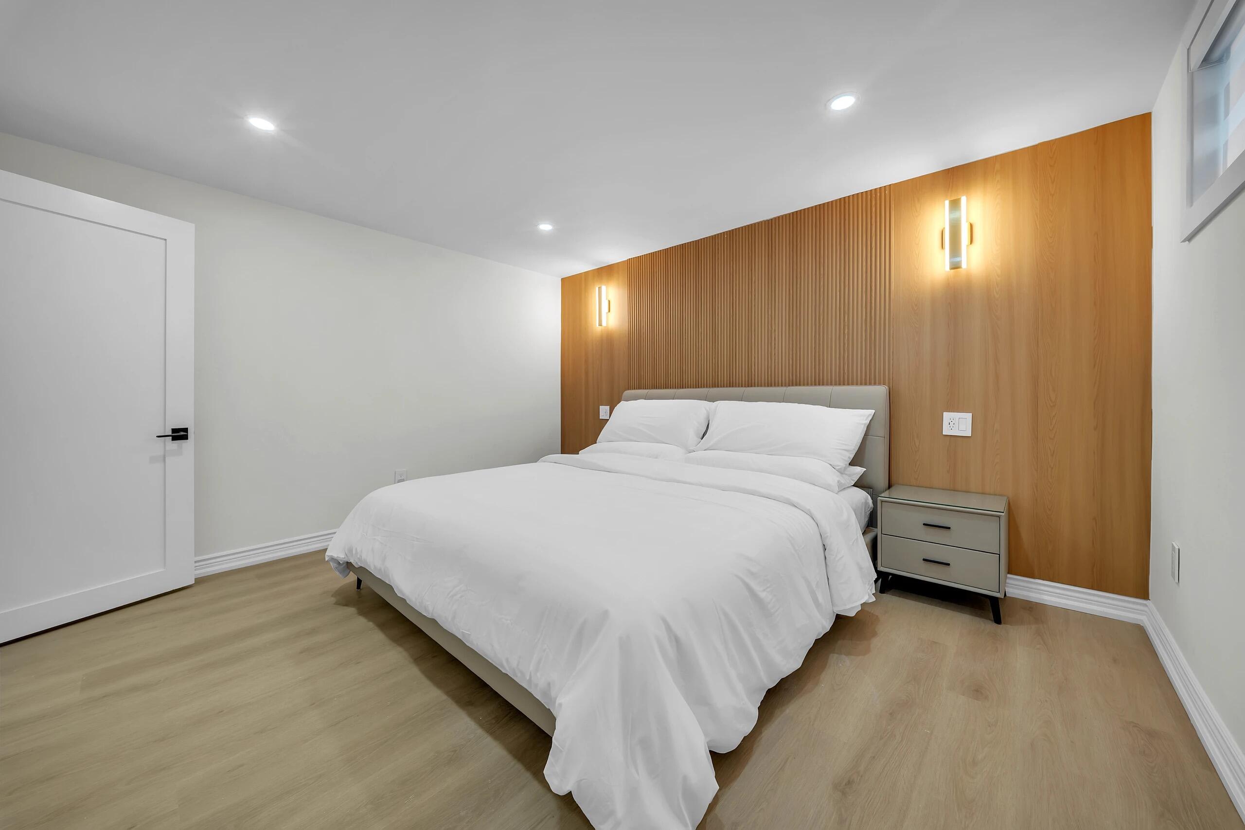 Natural Wood Slat for a Airbnb bedroom

