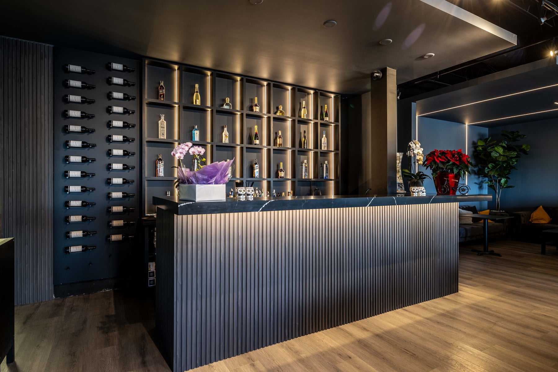 Wood Black & Bulk Gray Bar Interior in Richmond Hill - Richmond Hill, Ontario - RichVaugh Wall Panel